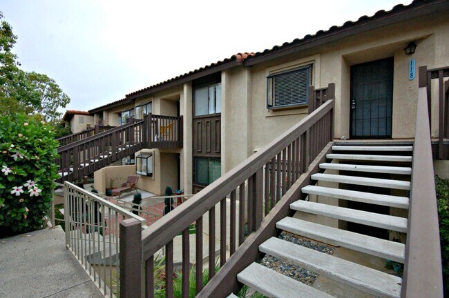 Foto del edificio - Encinitas 2 Bed/1 Bath with Back Country V...