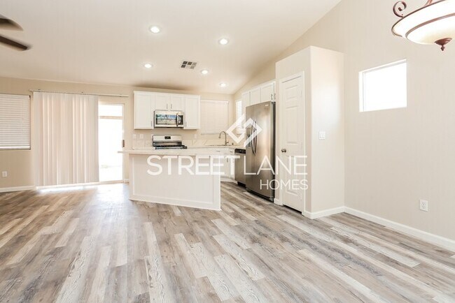 Foto del edificio - 3 Bedroom in North Las Vegas!