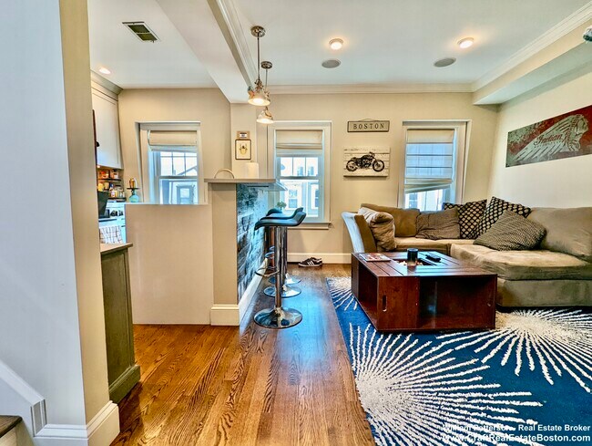 Foto del edificio - 504 E 8th St