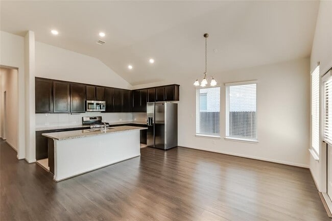 Foto del edificio - 252 Clear Frk Lp