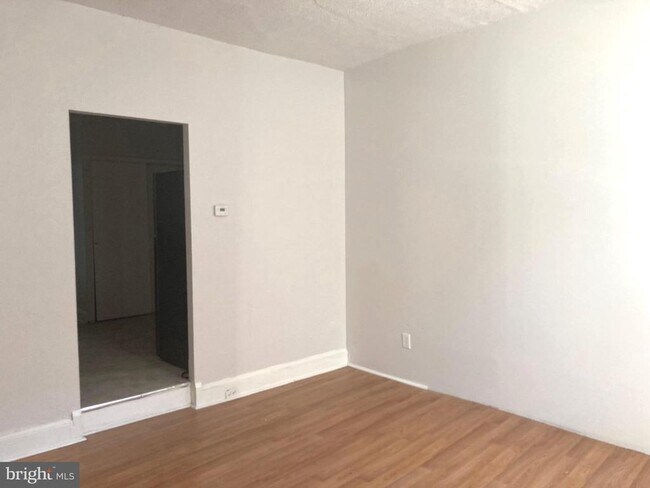 Building Photo - 777 S 6th St