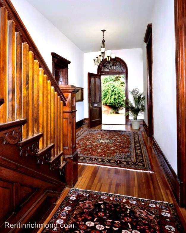 Building Photo - 2 br, 2 bath House - 2600 E. Grace Street #3
