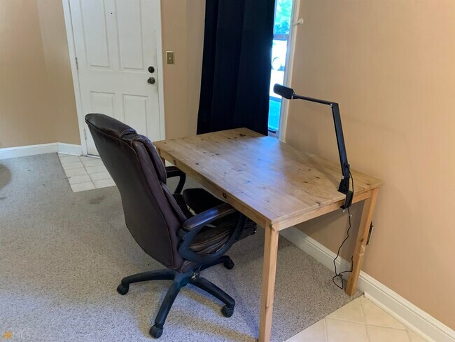 Foto del edificio - 757 Houston Mill Rd NE