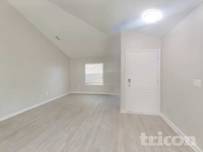 Foto del edificio - 12048 Coachman Lakes Way
