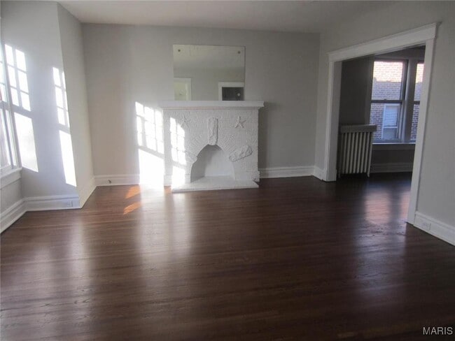 Building Photo - 1018 Claytonia Terrace