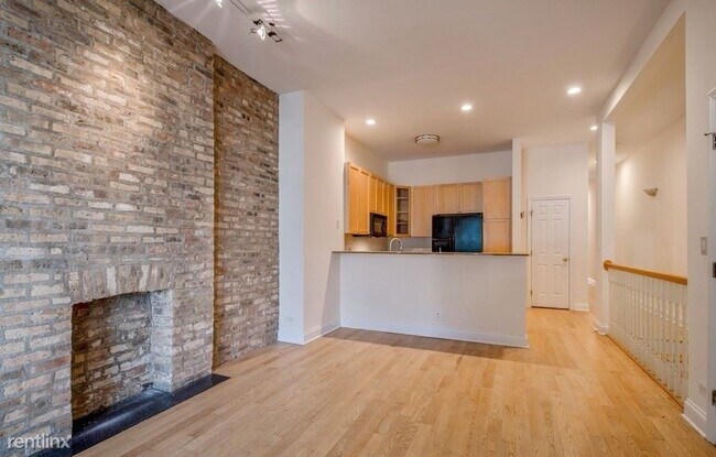 Building Photo - 4 br, 3 bath Duplex - Urban Abodes Dynamit...