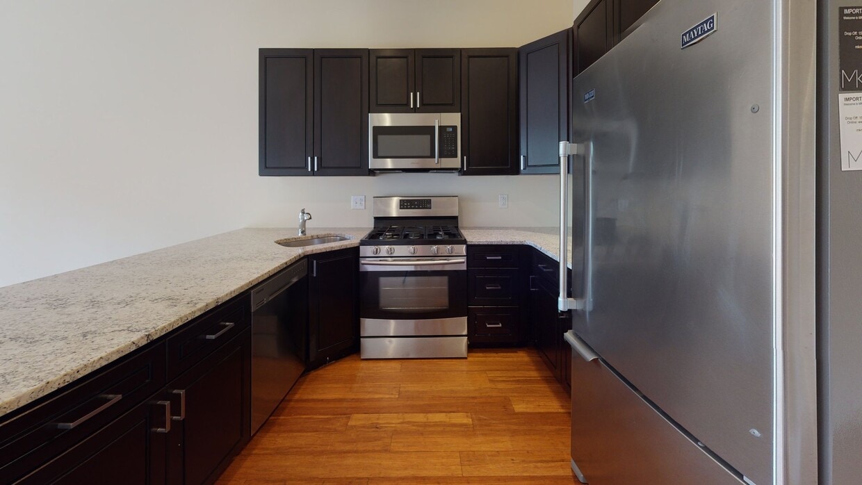 Photo - 1714 Fontain St Apartment