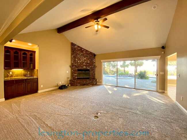 Building Photo - 149 Cascade Falls Dr