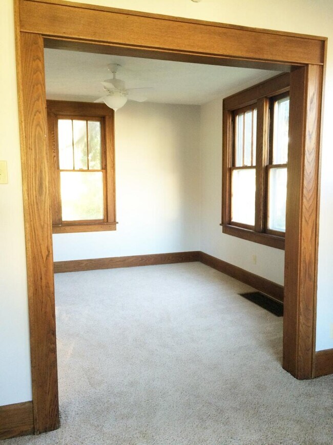 Dining Room - 903 Dudley St