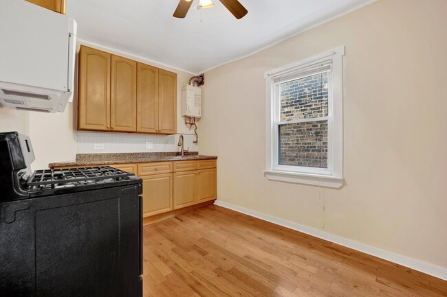 Foto del edificio - 2702 W 24th St