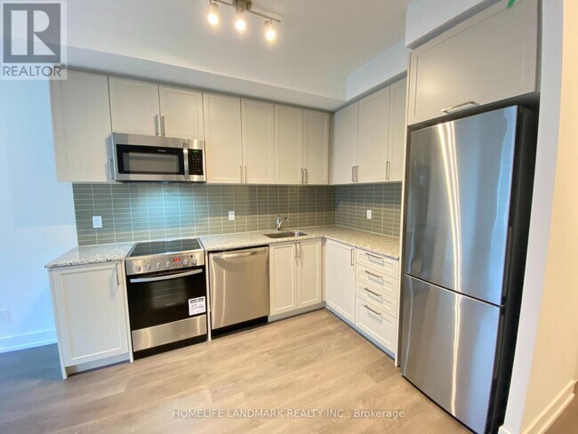 Building Photo - 278 Buchanan Dr