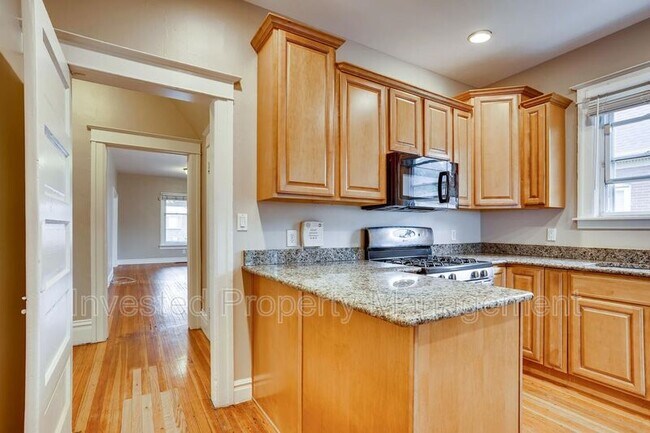 Building Photo - 745 S Grant St