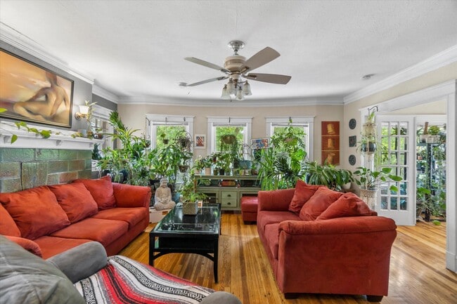 Foto del edificio - 750 N 34th St