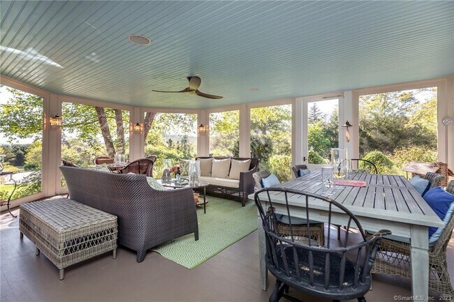 Foto del edificio - 4 Juniper Ledge Ln