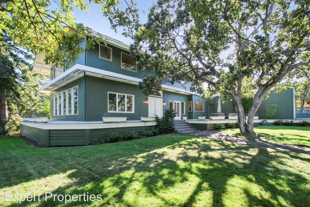 Foto principal - 5 br, 4 bath House - 440 Conestoga Circle