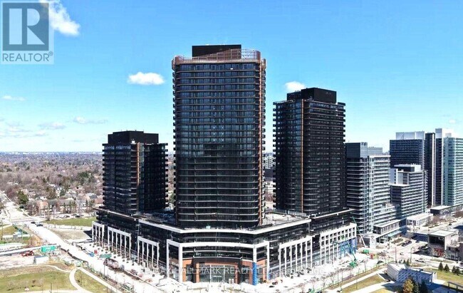 Photo du bâtiment - 68 Esther Shiner Blvd