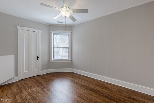 2607-2613 W Lawrence: 2 habitaciones/2 baños - Lawrence 2607 W