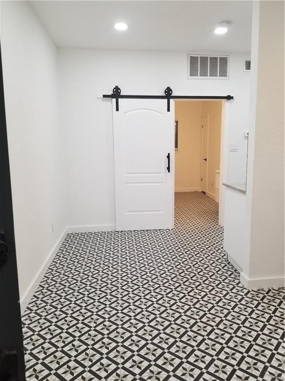 Foto del edificio - 2605 Enfield Rd