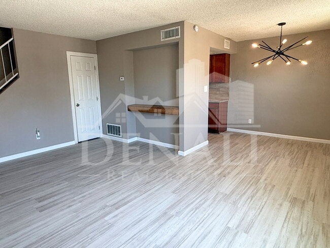 Building Photo - 6714 W Monterosa St