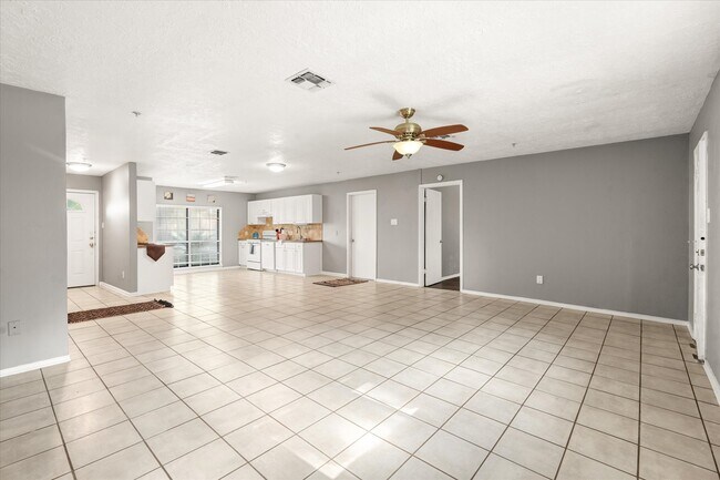 Foto del edificio - 25706 Glen Loch Dr