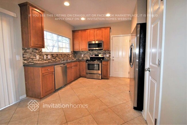 Building Photo - 1320 Camden Pl Ct