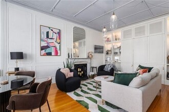 Building Photo - 36 Kay St