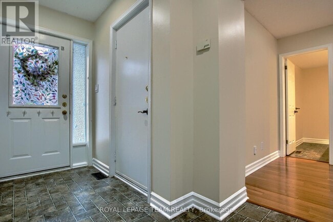 Building Photo - 55 McGibbon Dr