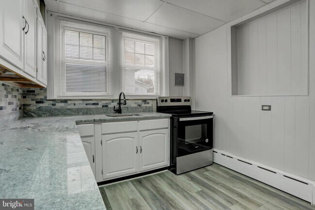 Building Photo - 59 N Schuylkill Ave