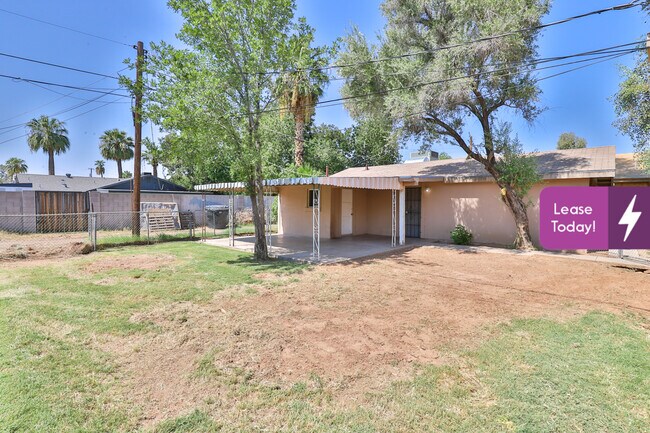 Building Photo - 4524 N 14th Pl