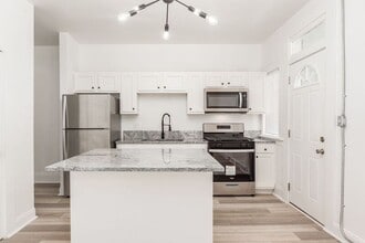 Building Photo - 58 N 20th St