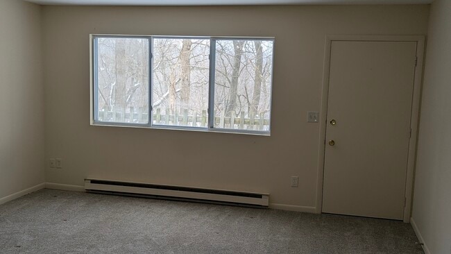 Building Photo - 4051 Oneida St