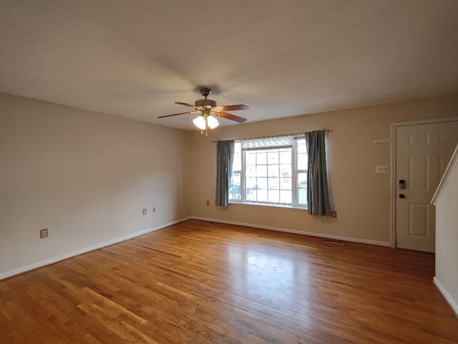 Building Photo - 2394 Breckenridge Ct