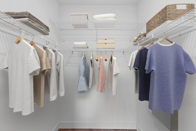 Vestidor - eaves RockMeadow