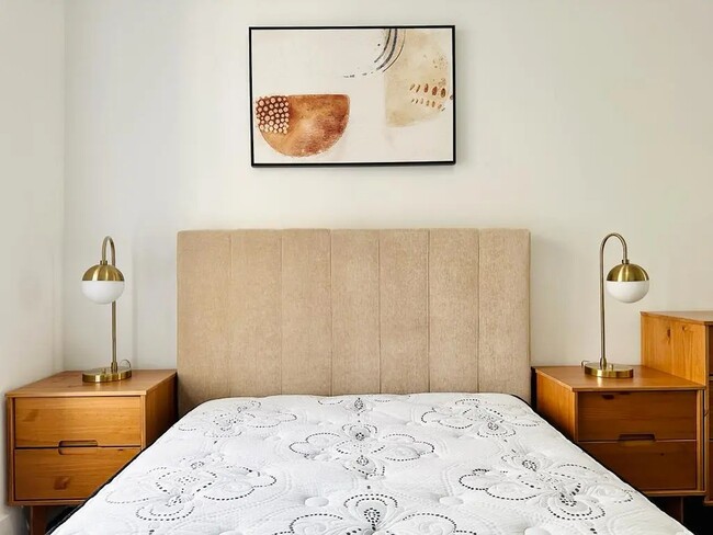 Photo - Furnished room/NOT APARTMENT