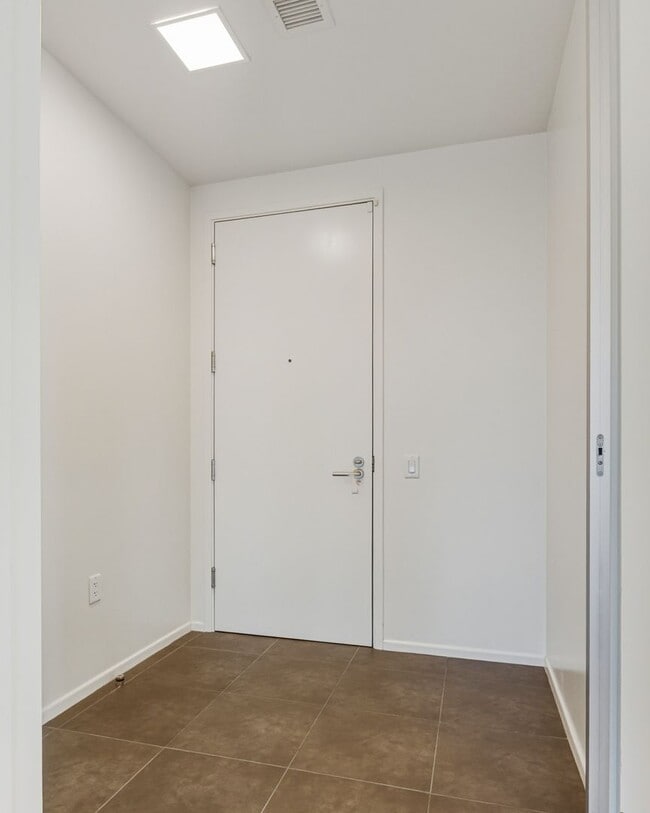 Building Photo - Veer Towers 802W- Stunning Strip and City Views from this Fully Furnished 2Bd/2Ba Residence