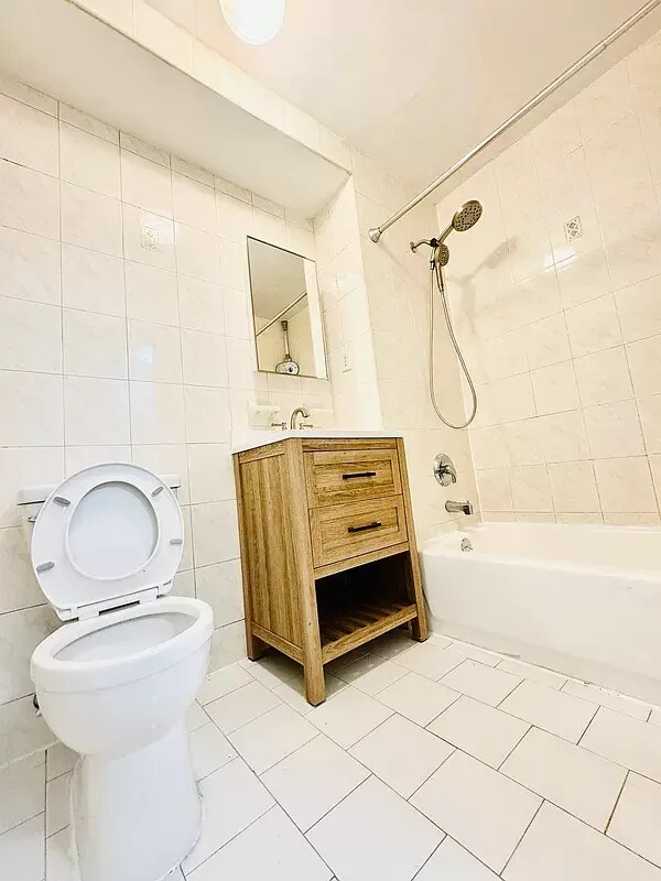 Foto del edificio - 5135 71st St