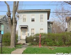 Foto del edificio - 402 Highland St