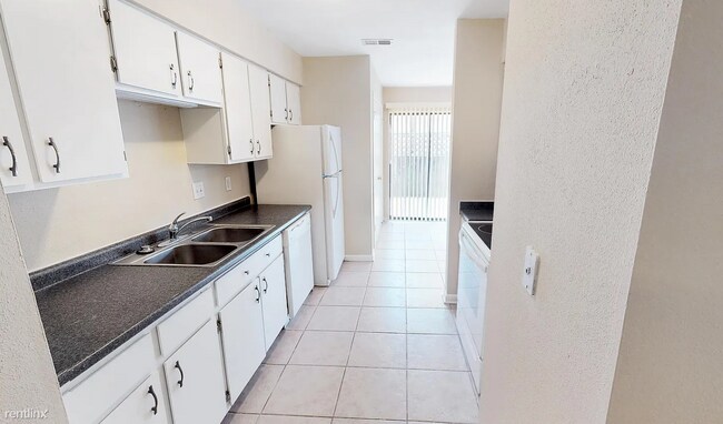 Foto del edificio - 4 br, 3 bath House - 1504 Lemon Tree Ln