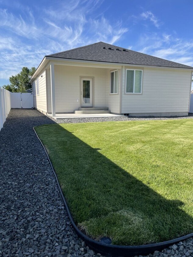 Building Photo - Available Now!!