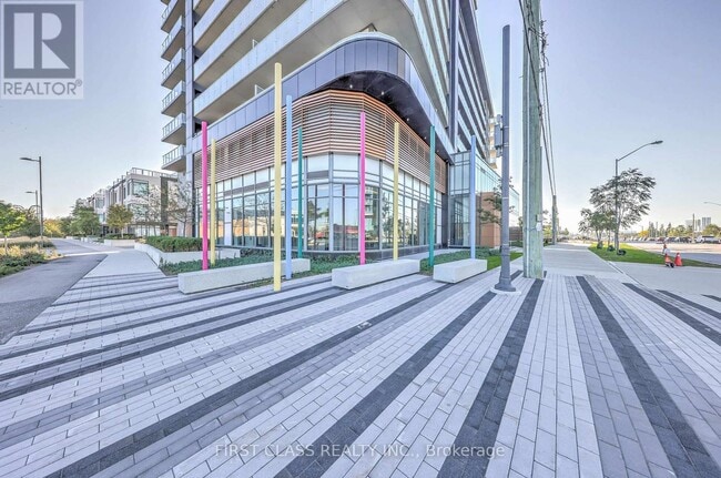 Photo du bâtiment - 7895 Jane St