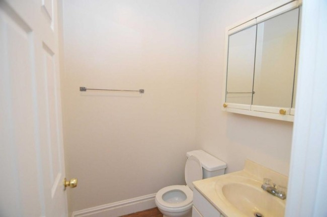 Foto del edificio - 2251 S Jefferson Ave. #2nd FL front