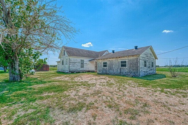 Building Photo - 6143 Kamas Ln