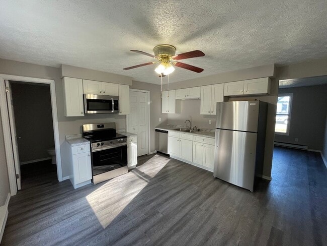 Foto del edificio - 3425 Arnold Ave NW