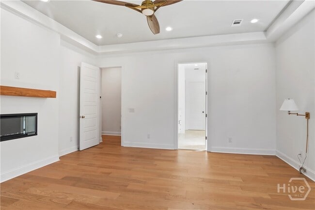 Building Photo - 437 Bear River Dr