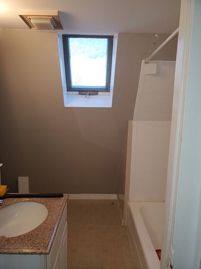 1803 Main St Unit 1803, Concord, MA 01742 Condo for Rent in Concord