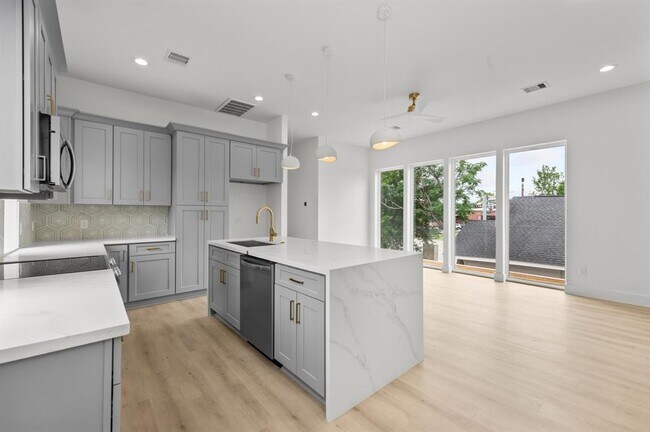 Foto del edificio - 3112 Live Oak St