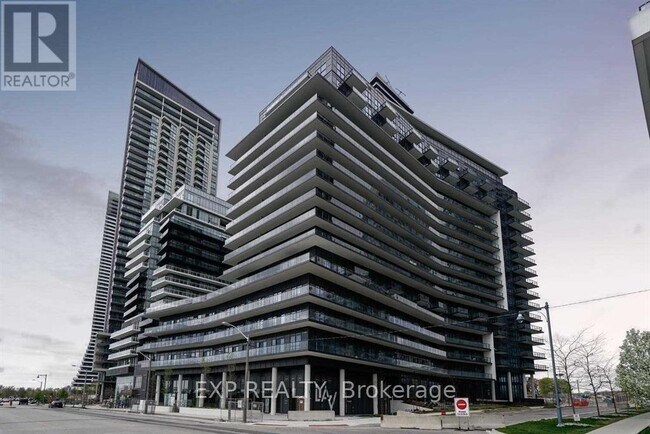 Building Photo - 39-639 Annie Craig Dr