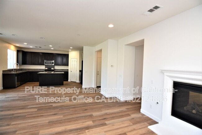 Foto del edificio - 34345 Heather Ridge Rd