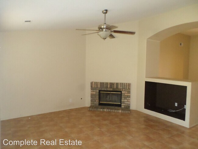 Building Photo - 3 br, 2 bath House - 37775 Alder Court