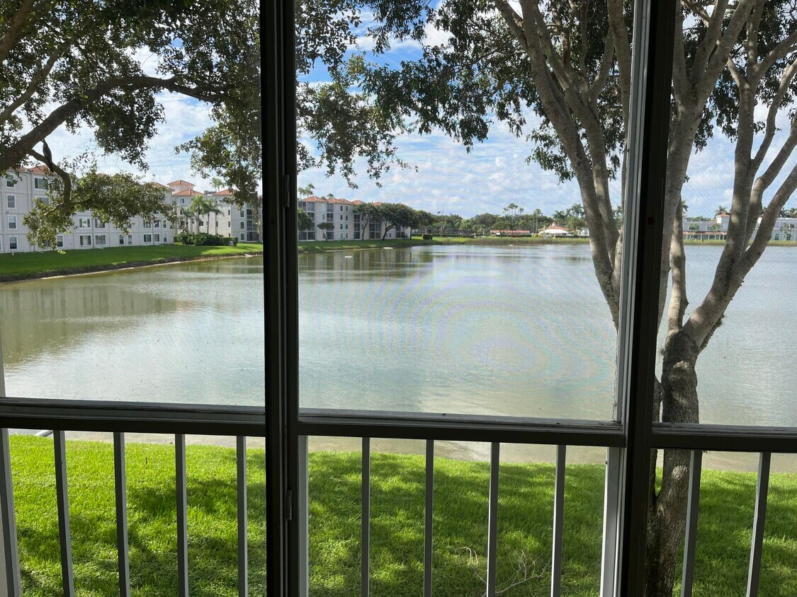 Foto principal - 6080 Huntwick Terrace